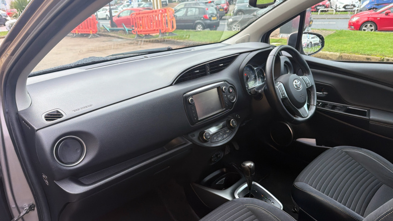 Toyota Yaris 1.5 Hybrid Excel TSS 5dr CVT Hybrid Hatchback